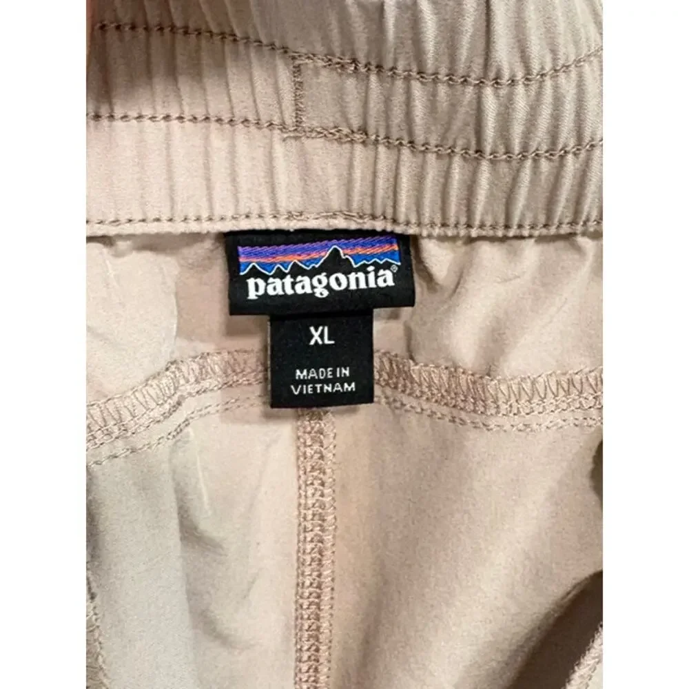 Patagonia Fleetwith Shorts Women's XL Stringray Mauve 5